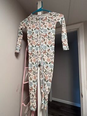 Butterfly & Flower Kids One-Piece Footie Pajamas - White with Pastel Print